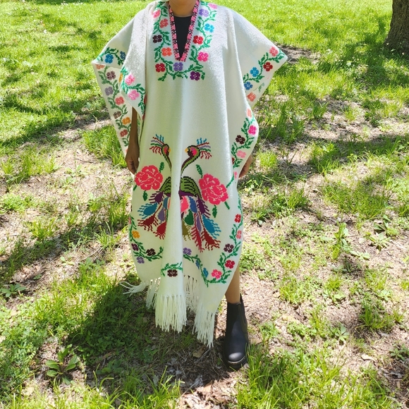 Hand made mexican gaban-poncho-coat - Picture 4 of 4